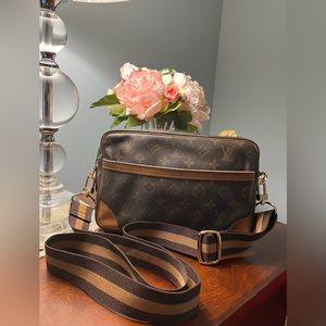 Louis Vuitton Vintage Monogram Trocadero Shoulder Crossbody PM